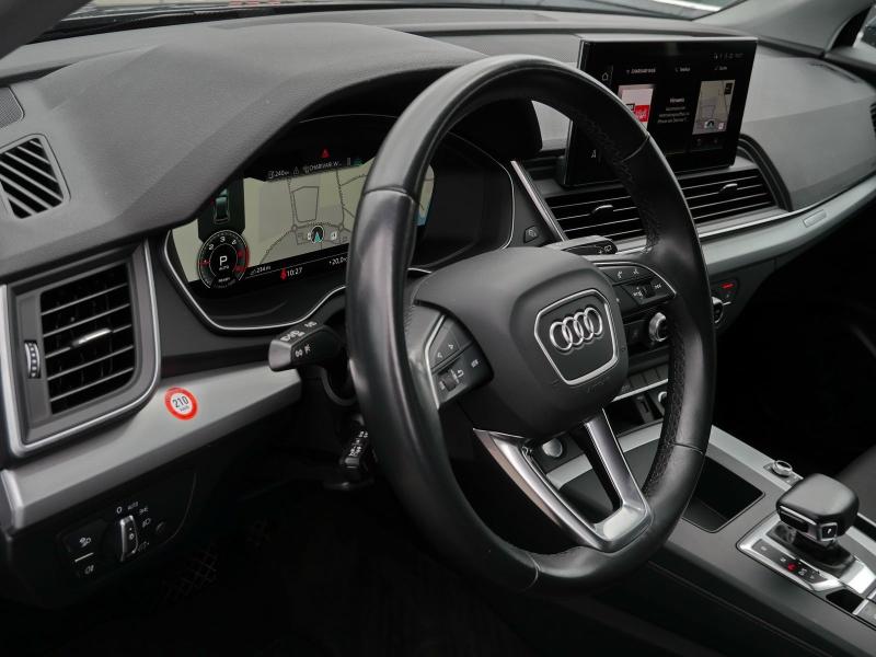 Audi Q5 S line – image 19 of 24