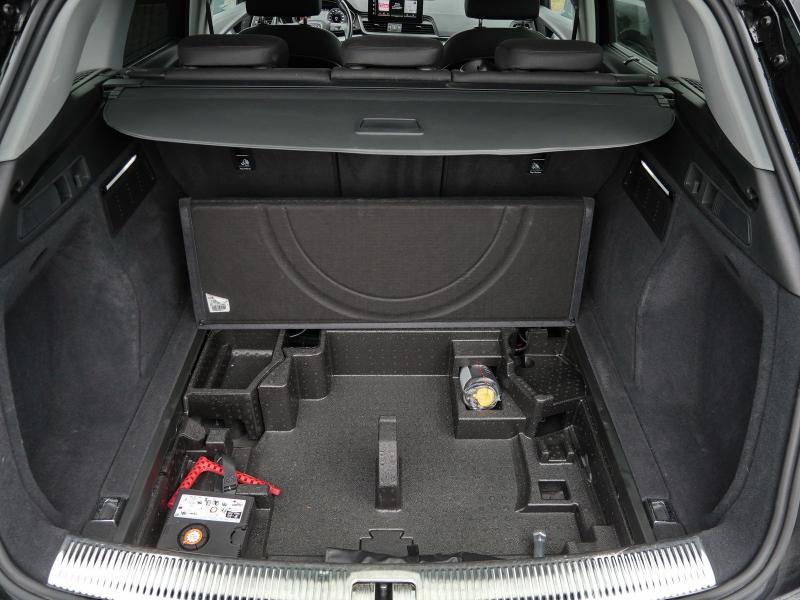 Audi Q5 S line – image 23 of 24