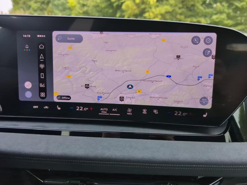 Audi Q6 e-tron Performance – image 6 of 24