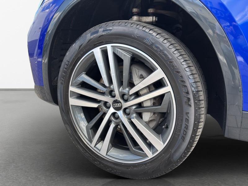 Audi Q5 S line – image 12 of 19