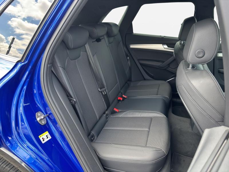 Audi Q5 S line – image 15 of 19