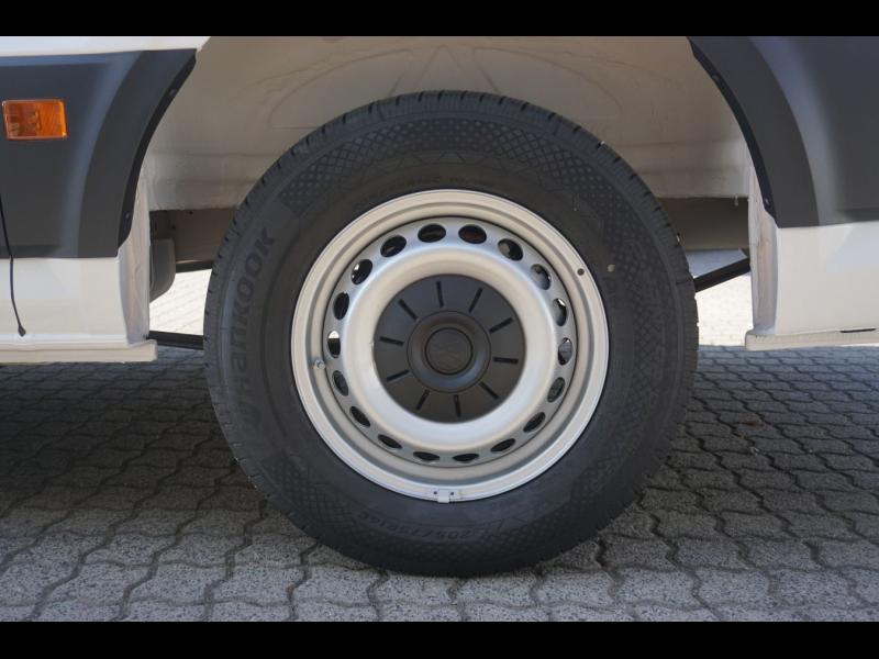 Volkswagen Crafter – image 3 of 9