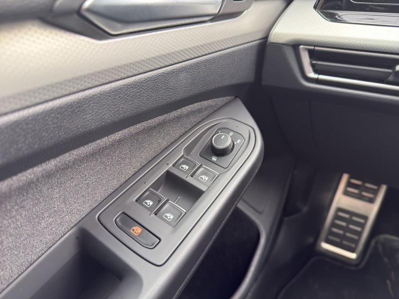 Volkswagen Golf Move – image 12 of 25