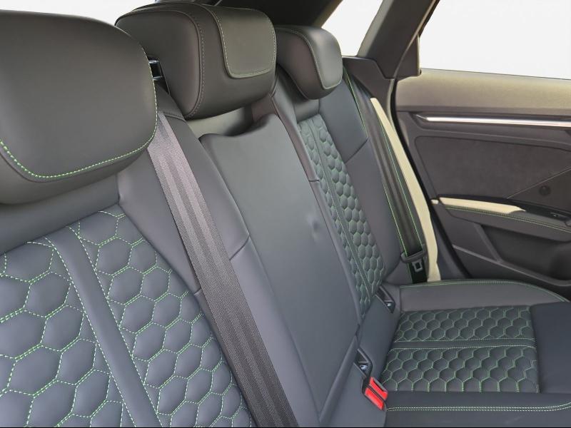 Audi RS 3 Sportback – image 16 of 18