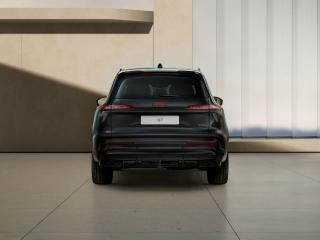 Audi Q7 S line – image 4 of 10