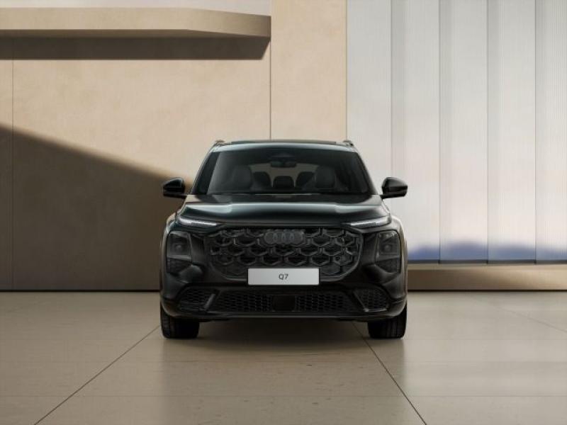 Audi Q7 S line – image 2 of 10