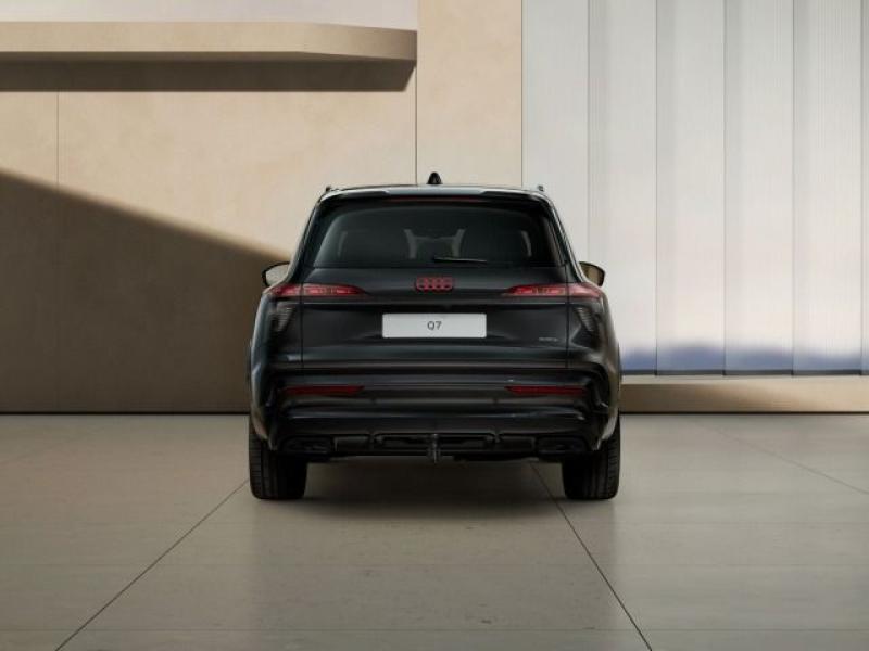 Audi Q7 S line – image 4 of 10