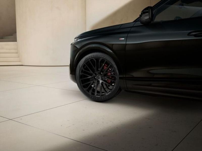 Audi Q7 S line – image 6 of 10