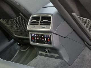 Audi S6 Avant – image 17 of 25
