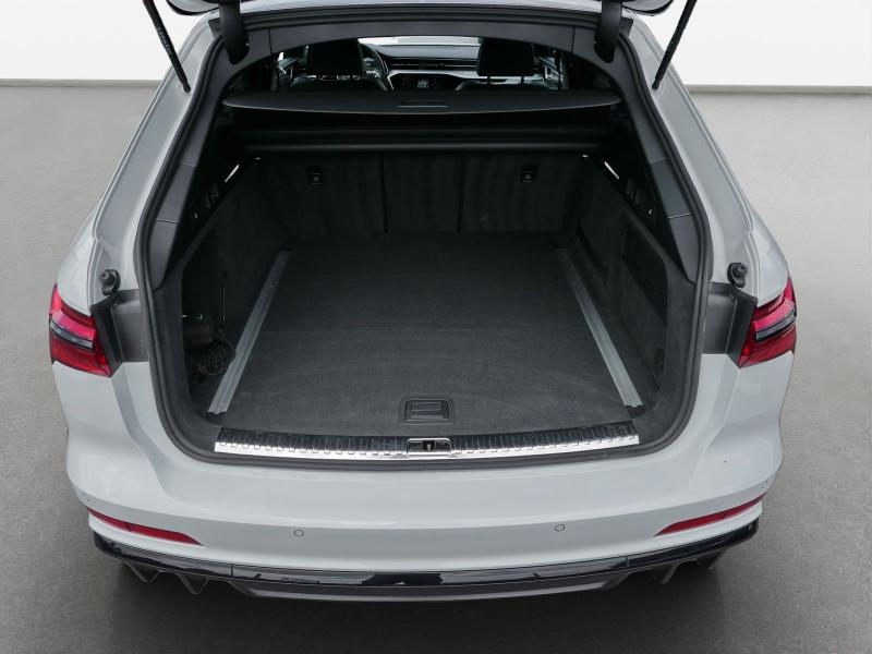 Audi S6 Avant – image 11 of 25