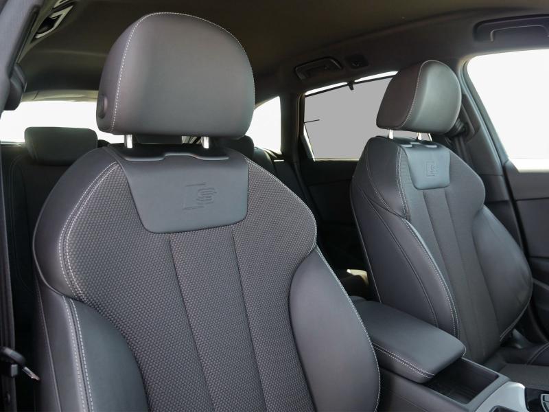 Audi A4 Avant S line – Bild 10 von 24