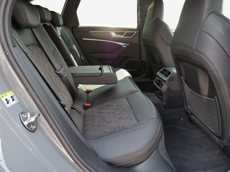 Audi RS 6 Avant – image 16 of 25