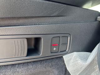 Audi Q5 Sportback S line – image 13 of 19