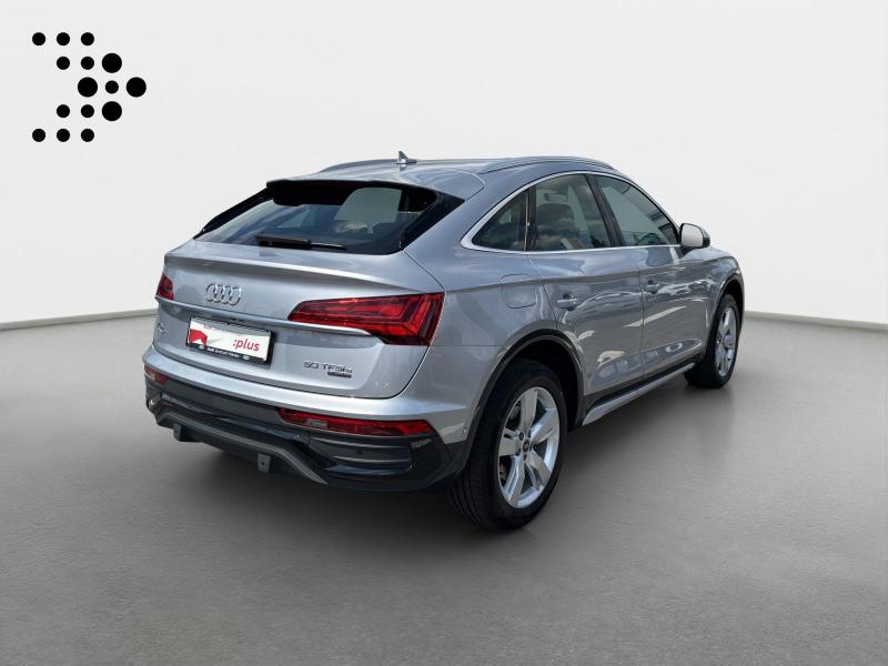 Audi Q5 Sportback S line – image 2 of 19