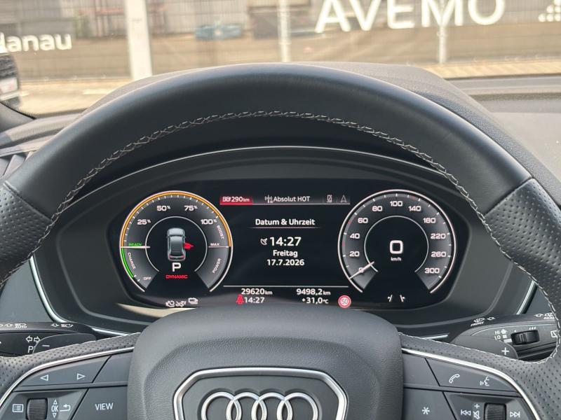 Audi Q5 Sportback S line – image 9 of 19