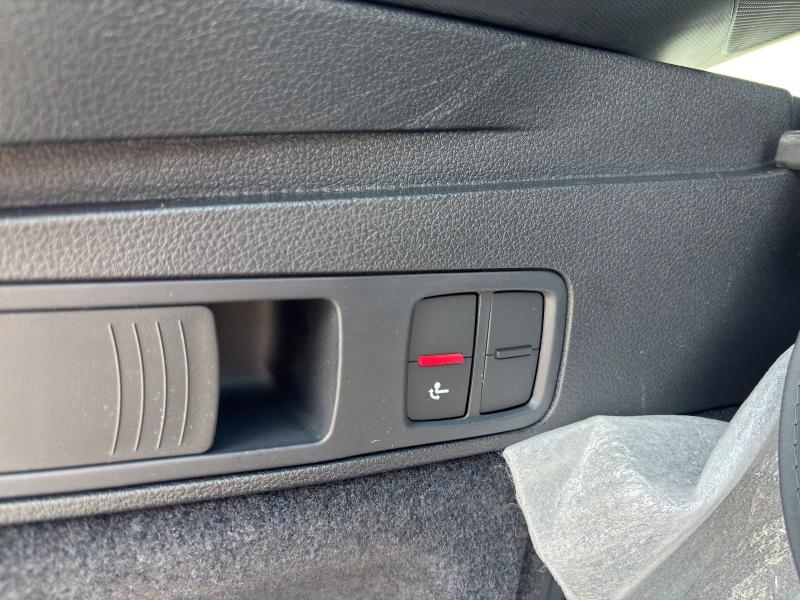 Audi Q5 Sportback S line – image 13 of 19