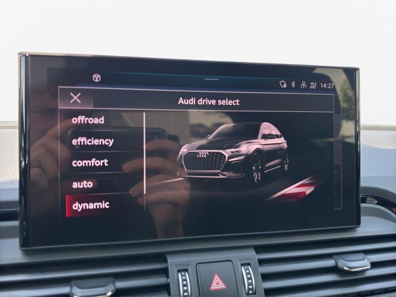 Audi Q5 Sportback S line – image 16 of 19