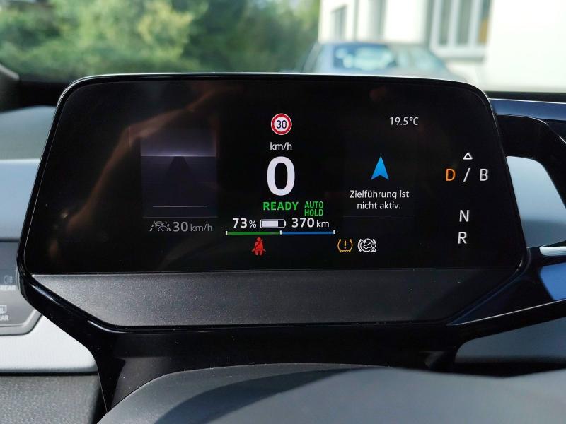 Volkswagen ID.3 Pro S – image 9 of 25