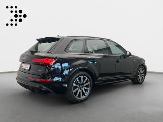 Audi Q7 S line – image 16 of 17