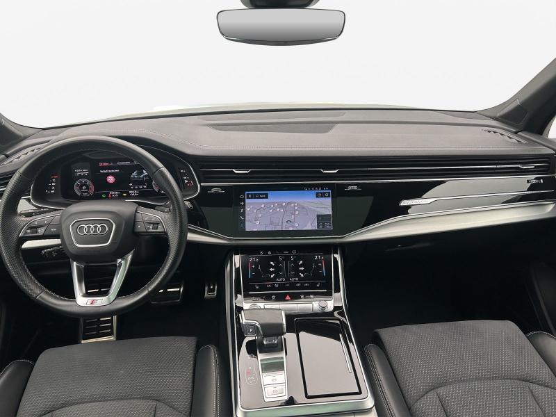 Audi Q7 S line – image 5 of 17