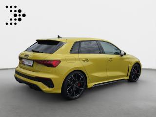 Audi RS 3 Sportback – image 18 of 20