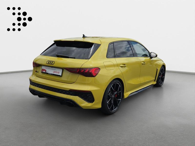 Audi RS 3 Sportback – image 2 of 20
