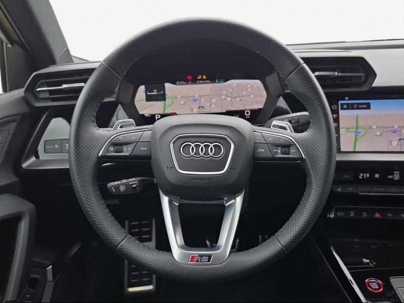 Audi RS 3 Sportback – image 8 of 20