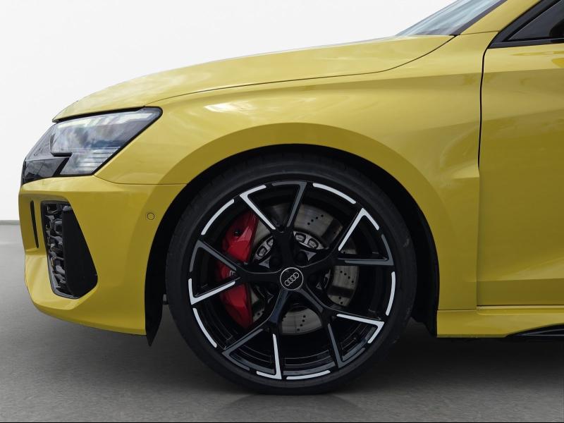 Audi RS 3 Sportback – image 13 of 20