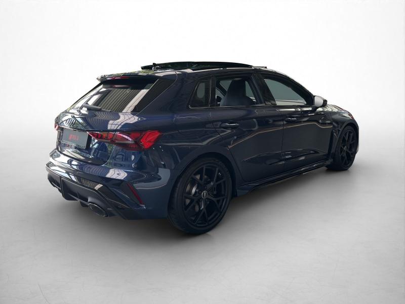 Audi RS 3 Sportback – image 15 of 15