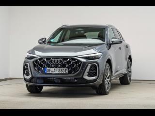 Audi Q5 S line – image 1 of 15