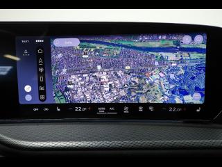 Audi Q5 S line – image 12 of 15