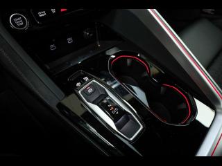 Audi Q5 S line – image 14 of 15