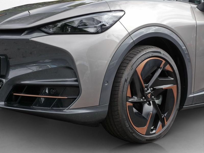 Cupra Tavascan VZ – image 13 of 23