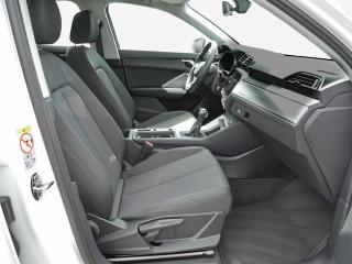 Audi Q3 Sportback S line – image 4 of 24