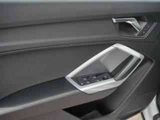 Audi Q3 Sportback S line – image 21 of 24