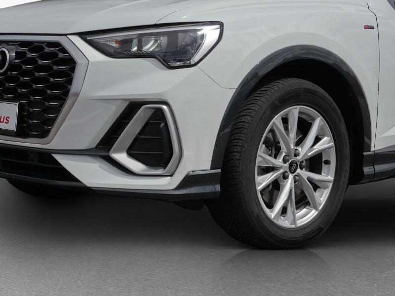 Audi Q3 Sportback S line – image 13 of 24