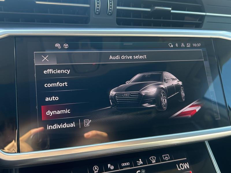 Audi A7 Sportback S line – image 16 of 19
