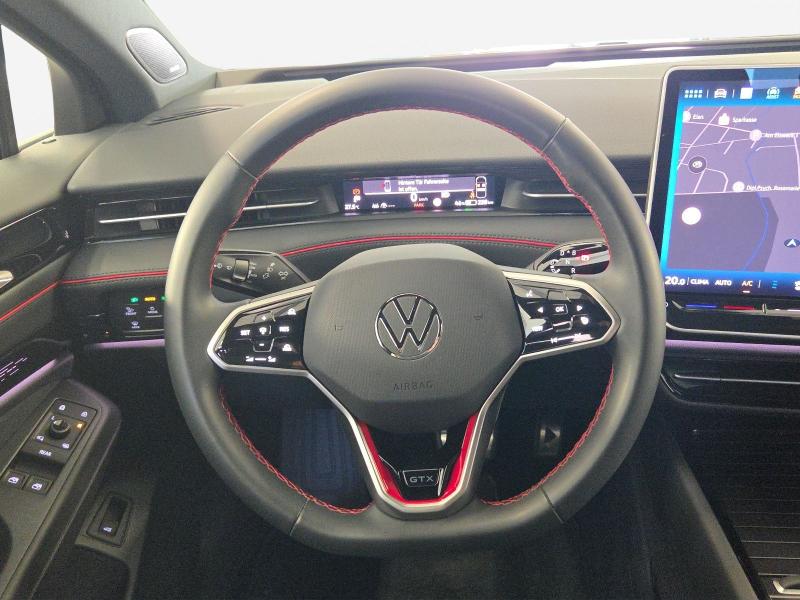 Volkswagen ID.7 GTX – image 7 of 18