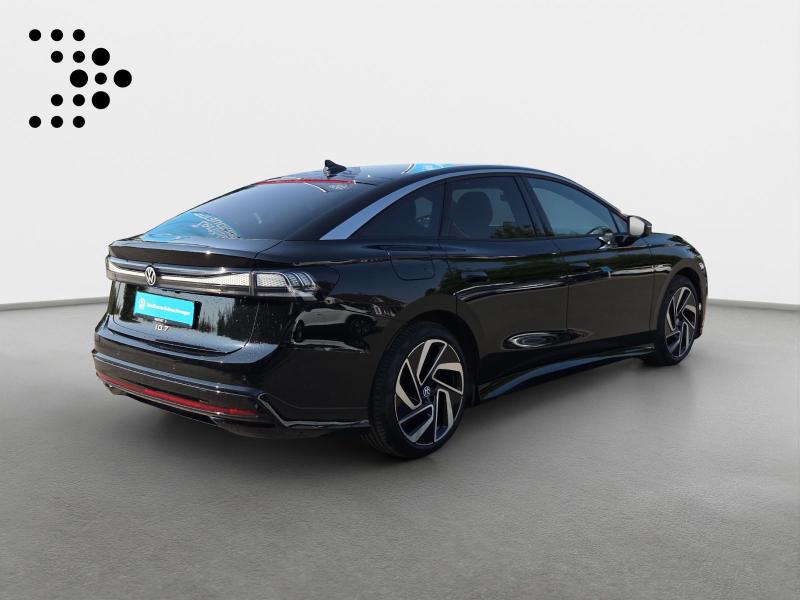 Volkswagen ID.7 PRO – image 2 of 16