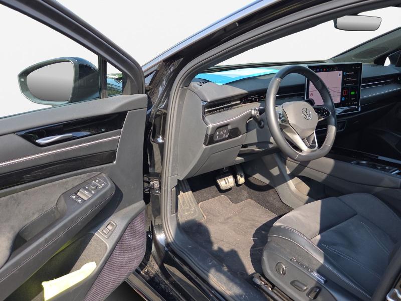 Volkswagen ID.7 PRO – image 14 of 16