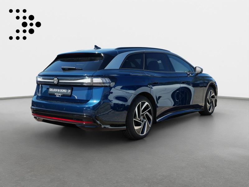 Volkswagen ID.7 Tourer Pro S – image 2 of 24