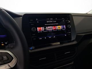 Volkswagen T-Cross LIFE – image 12 of 23