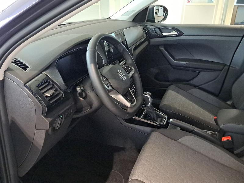Volkswagen T-Cross LIFE – image 22 of 23