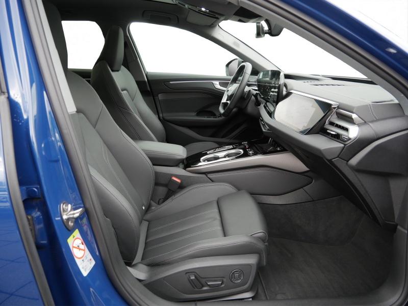 Audi A6 Avant S line – image 4 of 24