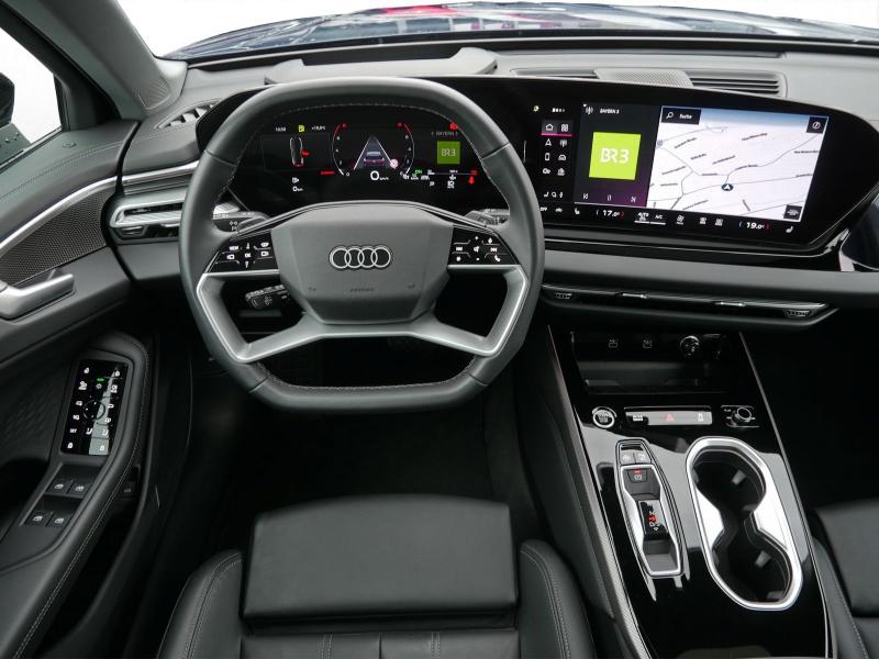 Audi A6 Avant S line – image 8 of 24