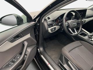 Audi A4 Avant S line – image 14 of 17