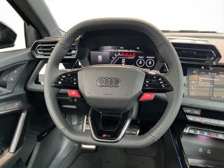 Audi RS 3 Sportback – image 7 of 14
