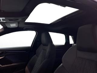 Audi RS 3 Sportback – image 9 of 14
