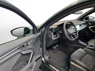 Audi RS 3 Sportback – image 12 of 14