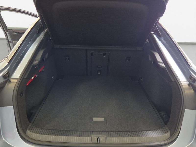 Volkswagen ID.7 GTX – image 11 of 15